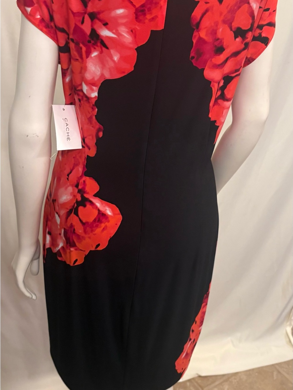 Cache Black Midi Dress with Red Floral Panels - Picture 4 of 6